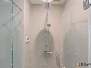 Wohnung zur Miete mit 1 Zimmer in Pathum Wan, Bangkok