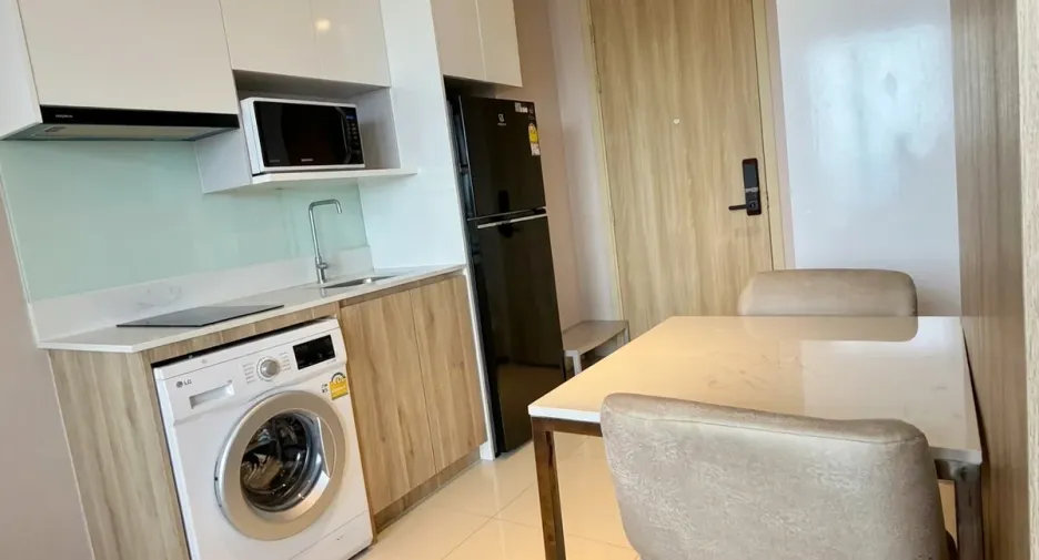 For rent 1 bed condo in Bang Lamung, Chonburi