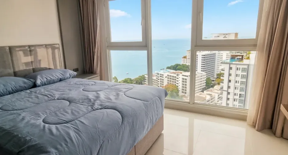 Condo en alquiler de 3 habitaciones en Bang Lamung, Chonburi