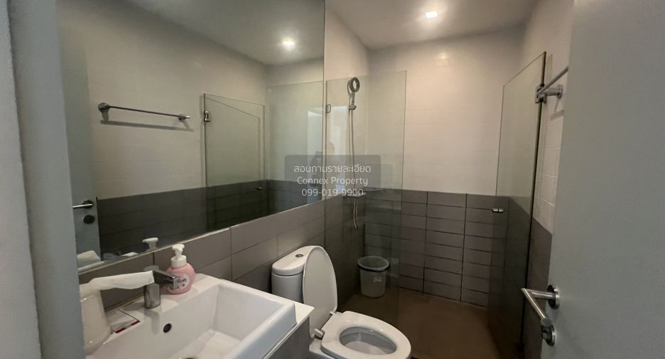 Condo en alquiler de 2 habitaciones en Huai Khwang, Bangkok