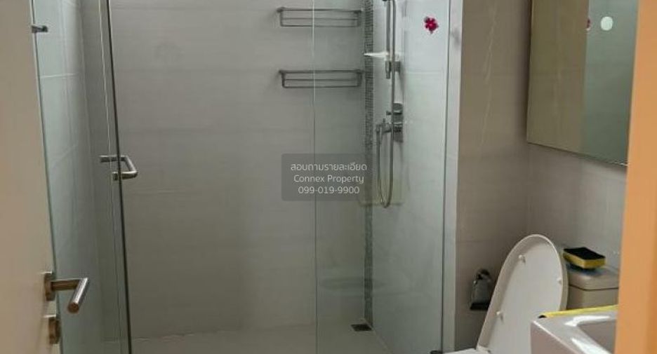 For rent 2 bedrooms condo in Sathon, Bangkok