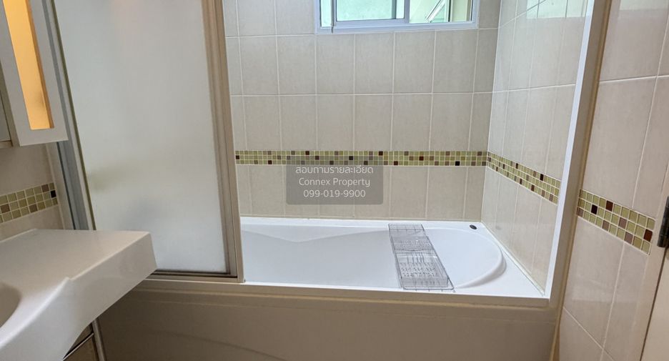 Condo en alquiler de 1 habitaciones en Thon Buri, Bangkok