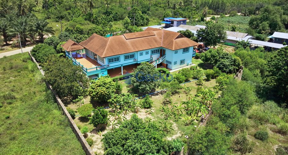 Продажа 4 спальни дом в Huay Yai, Паттайя