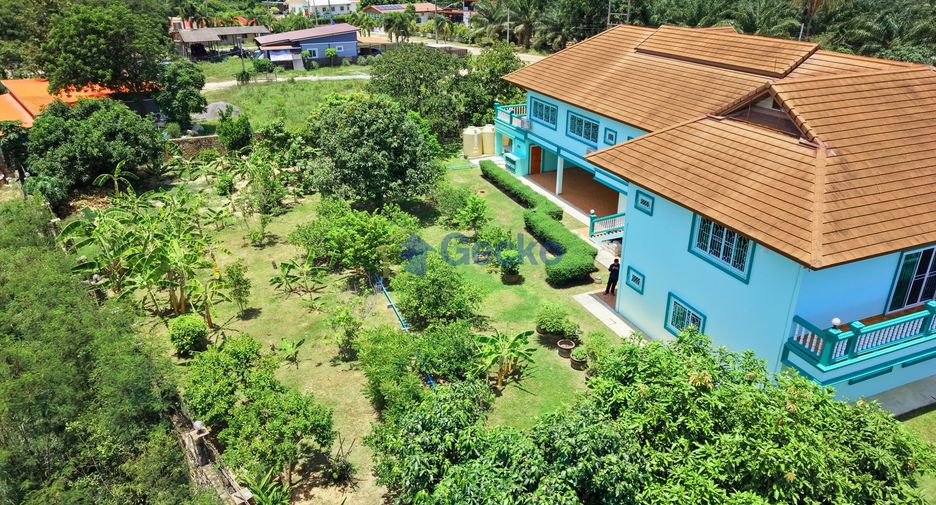 Продажа 4 спальни дом в Huay Yai, Паттайя