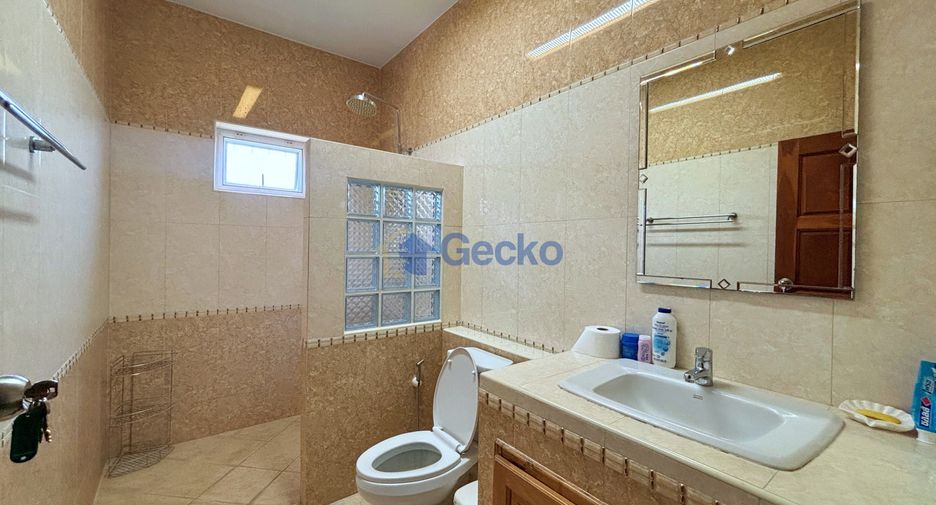 Продажа 4 спальни дом в Huay Yai, Паттайя