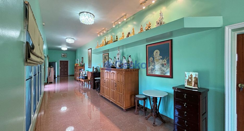 Продажа 4 спальни дом в Huay Yai, Паттайя