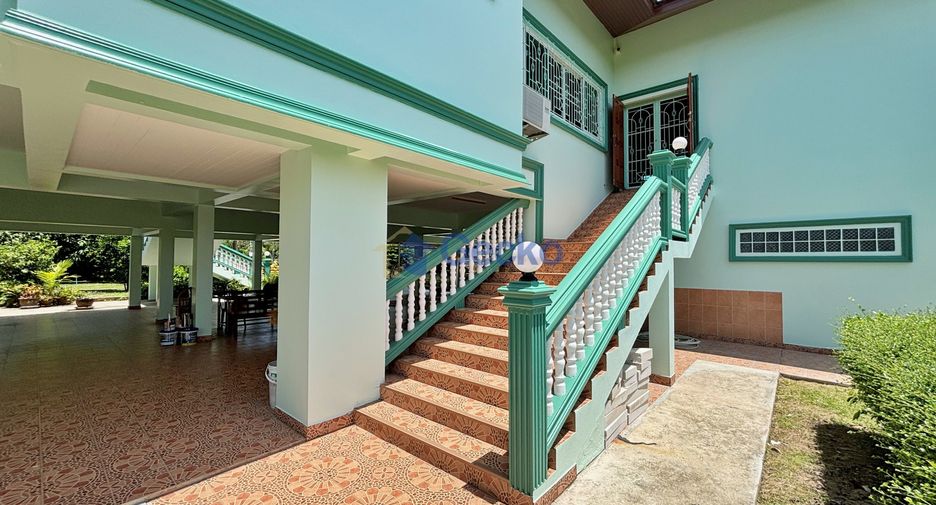 Продажа 4 спальни дом в Huay Yai, Паттайя