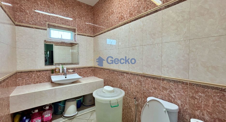 Продажа 4 спальни дом в Huay Yai, Паттайя