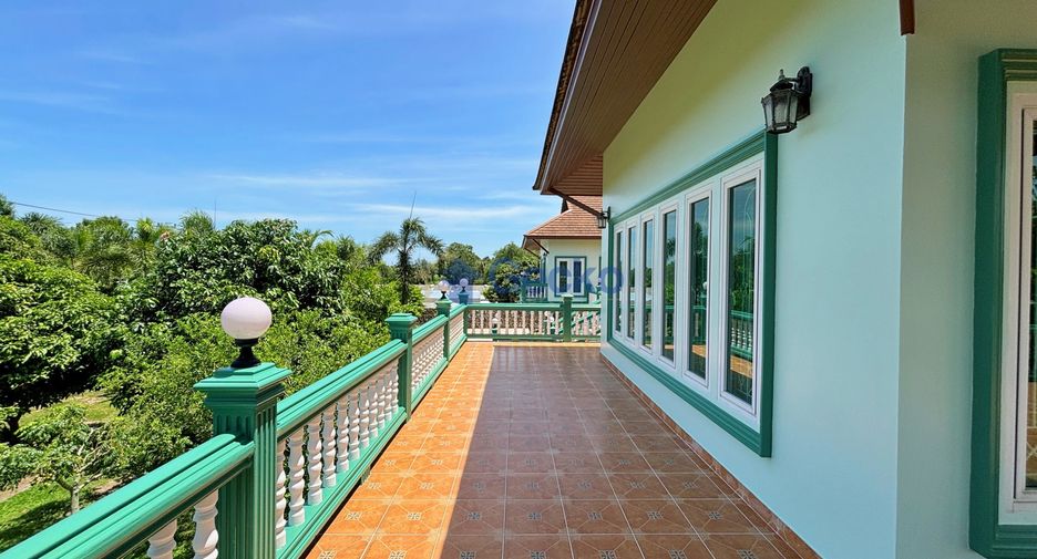 Продажа 4 спальни дом в Huay Yai, Паттайя