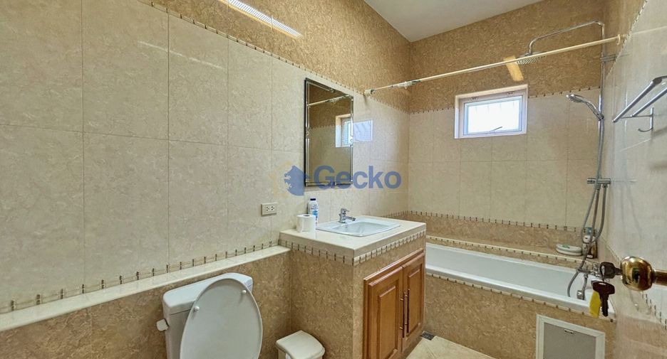 Продажа 4 спальни дом в Huay Yai, Паттайя