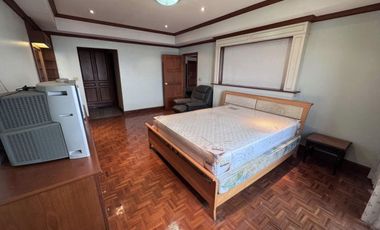 For sale 1 bed condo in Huai Khwang, Bangkok