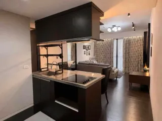 À louer 2 chambres condo à Watthana, Bangkok