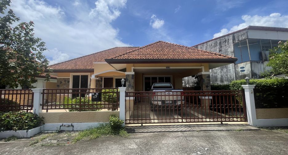 Villa en alquiler de 4 habitaciones en Mueang Phuket, Phuket
