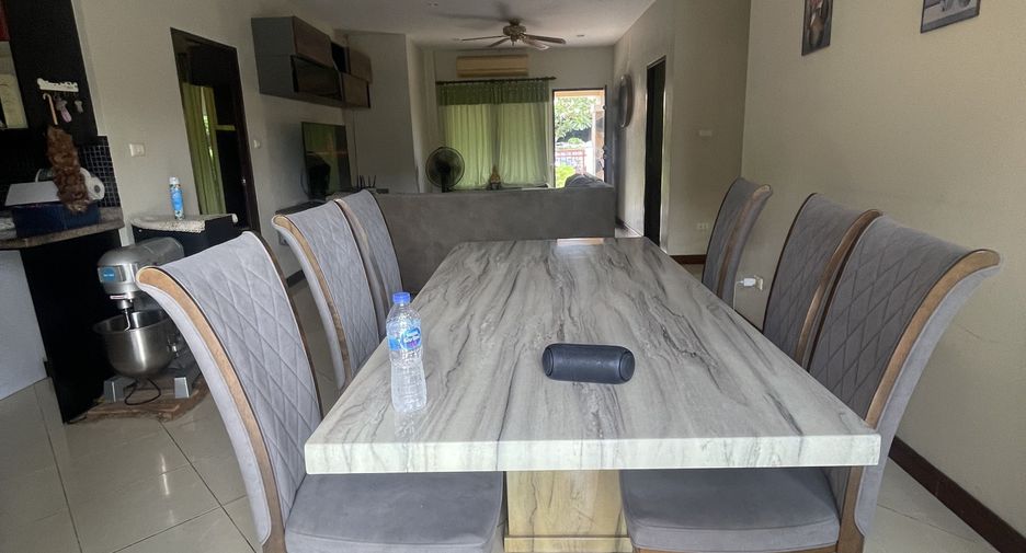 Villa en alquiler de 4 habitaciones en Mueang Phuket, Phuket