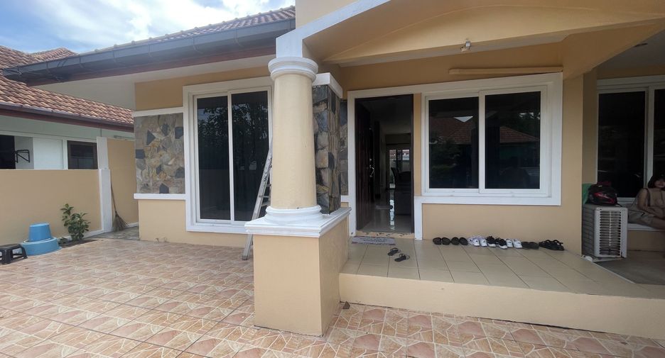 Villa en alquiler de 4 habitaciones en Mueang Phuket, Phuket