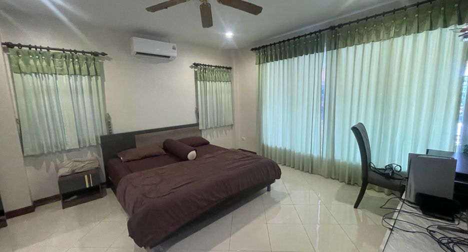 Villa en alquiler de 4 habitaciones en Mueang Phuket, Phuket