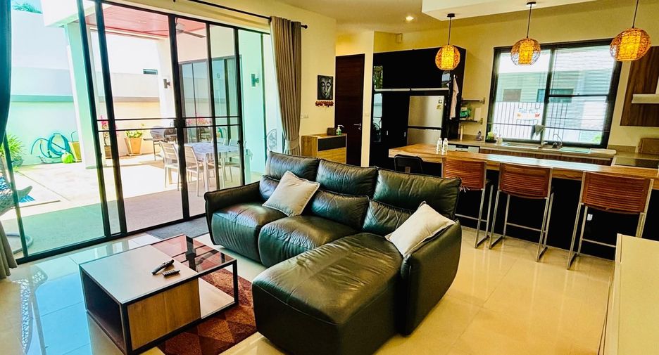 Villa en alquiler de 3 habitaciones en Mueang Phuket, Phuket