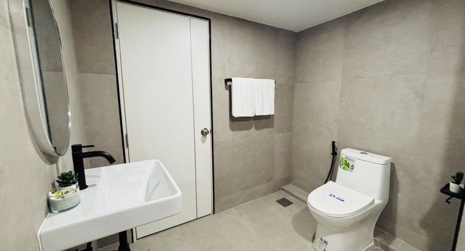 For sale 1 bed condo in Bang Kapi, Bangkok
