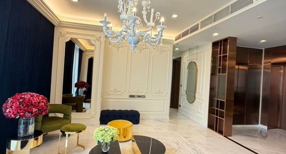 For rent 2 bedrooms condo in Watthana, Bangkok
