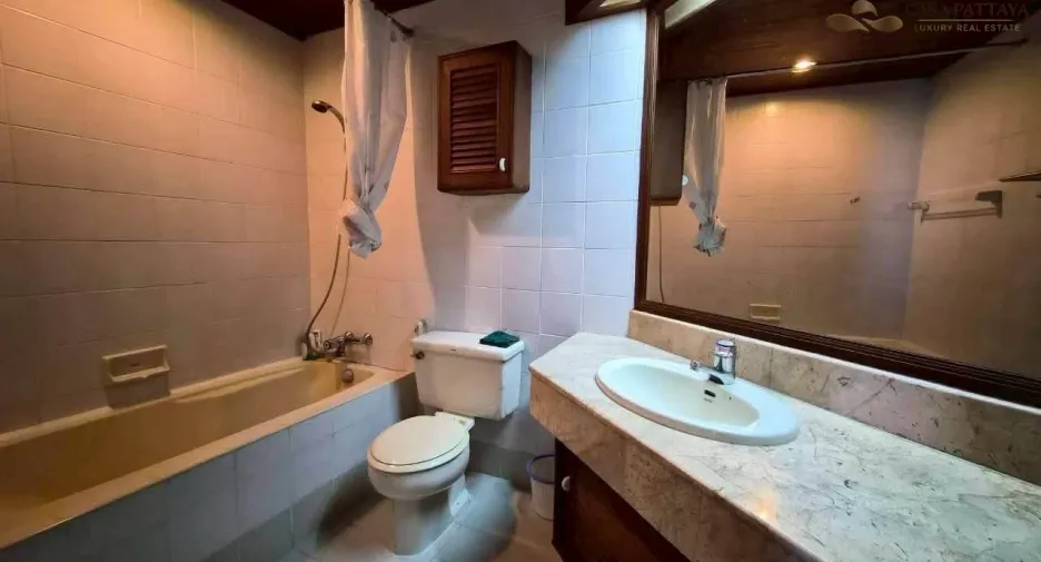 À vendre 3 chambres condo à Bang Lamung, Chonburi