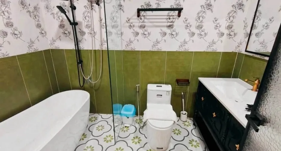 À vendre 5 chambres villa à Bang Lamung, Chonburi