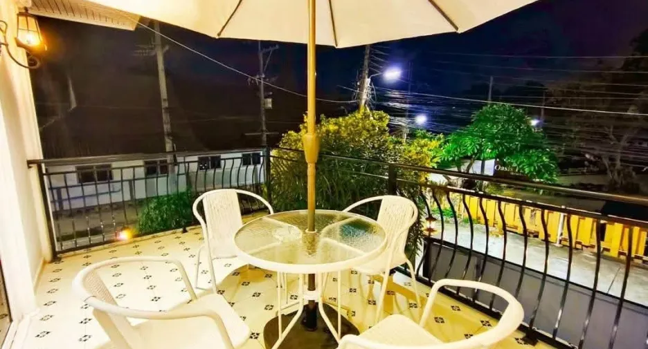 À vendre 5 chambres villa à Bang Lamung, Chonburi