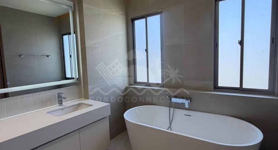 Haus zur Miete mit 3 Zimmer in Bang Lamung, Chonburi