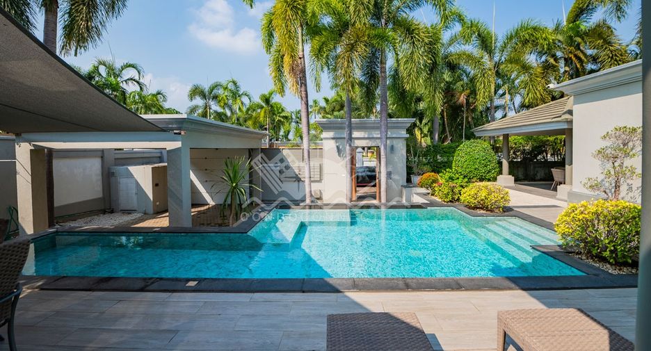 For sale 3 bedrooms house in Bang Lamung, Chonburi
