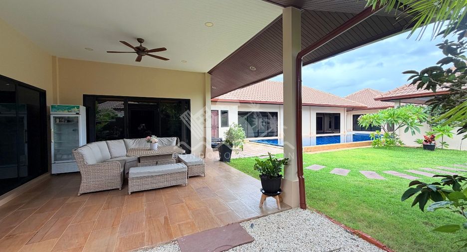 Haus zur Miete mit 6 Zimmer in Bang Lamung, Chonburi