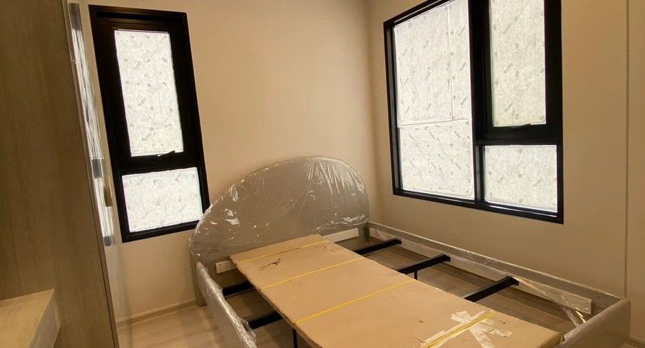 À vendre 1 chambre condo à Huai Khwang, Bangkok