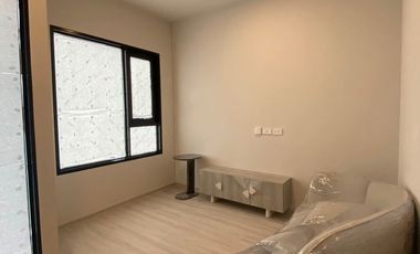 À vendre 1 chambre condo à Huai Khwang, Bangkok