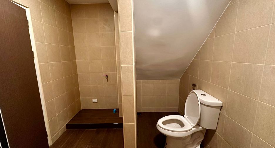 Reihenhaus zum Kauf mit 3 Zimmer in Mueang Phuket, Phuket