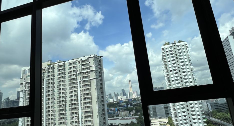 For sale 2 bedrooms condo in Ratchathewi, Bangkok