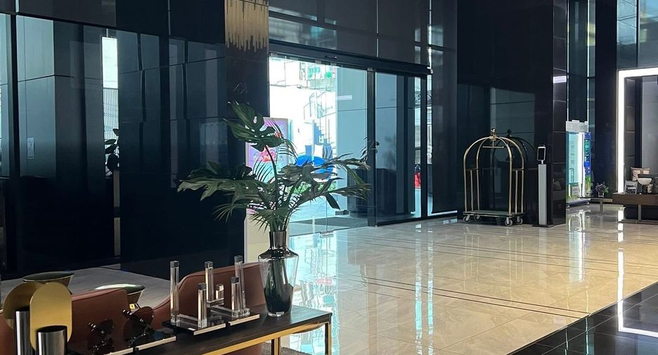 For sale 2 bedrooms condo in Ratchathewi, Bangkok