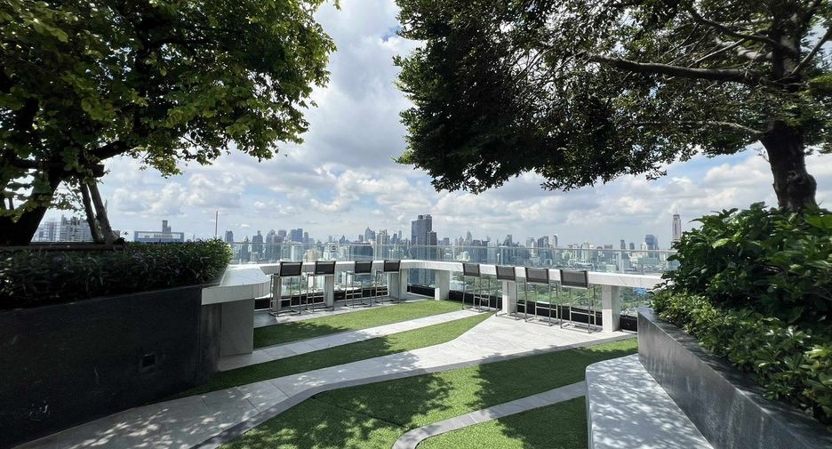 For sale 2 bedrooms condo in Ratchathewi, Bangkok
