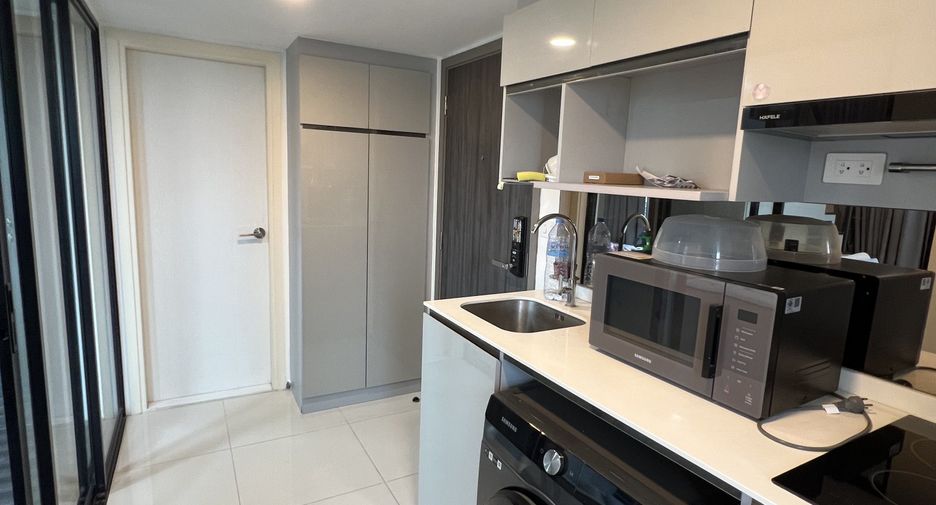 For sale 2 bedrooms condo in Ratchathewi, Bangkok