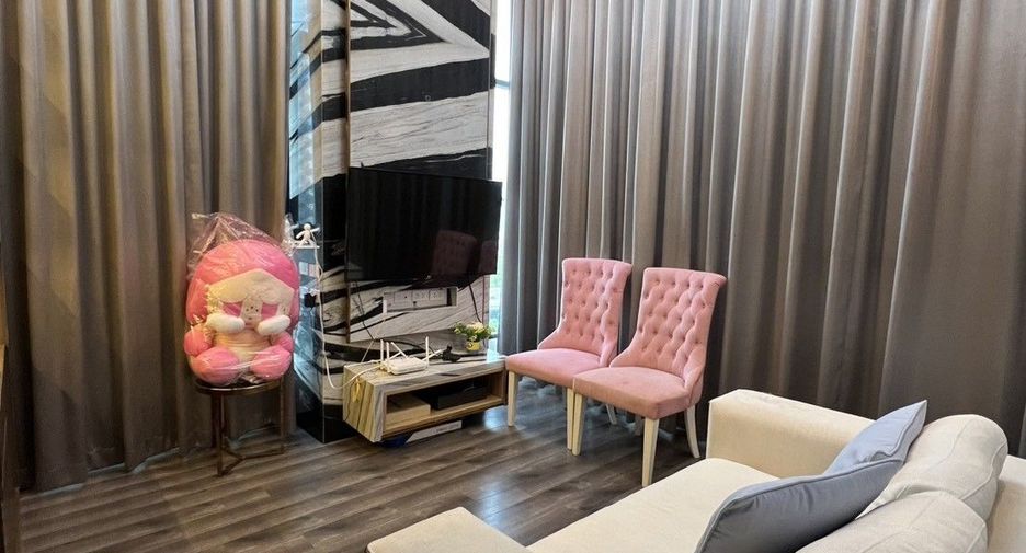 For sale 2 bedrooms condo in Ratchathewi, Bangkok
