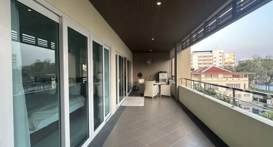 Condo en alquiler de 3 habitaciones en Bang Lamung, Chonburi