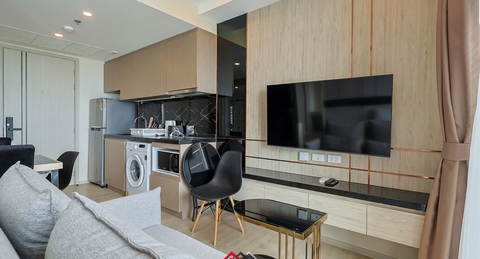 For sale 1 bed condo in Bang Lamung, Chonburi