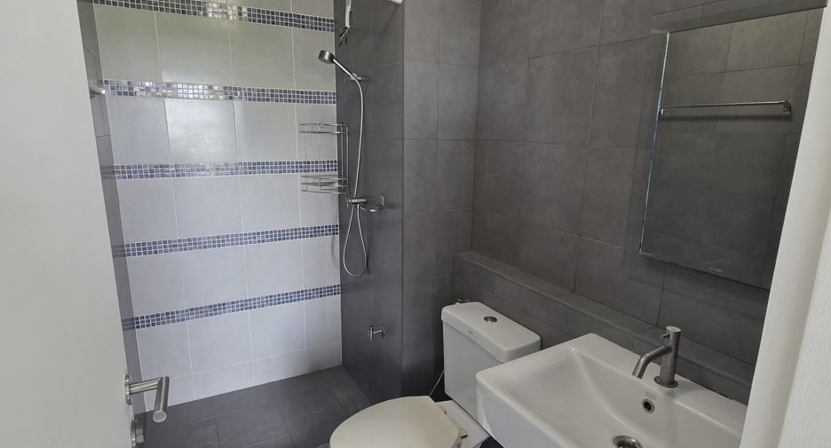 For sale スタジオ condo in Bang Bo, Samut Prakan
