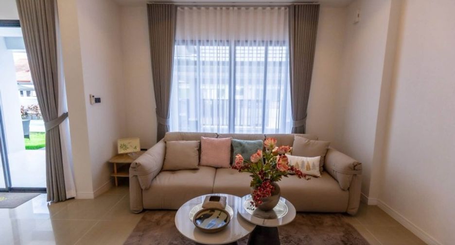 For sale 3 bedrooms house in Bang Lamung, Chonburi