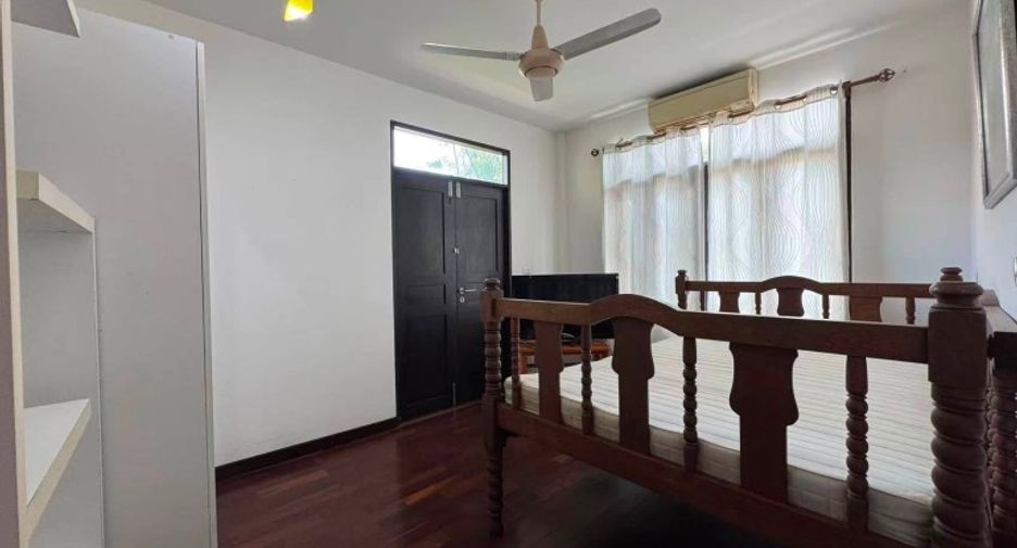 For sale 3 bedrooms house in Bang Saray, Pattaya