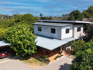 出售 5 卧室 独立屋 在 Saraphi, Chiang Mai