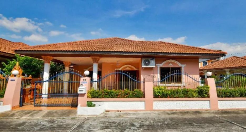 Продажа 3 спальни дом в Йомтиен, Паттайя