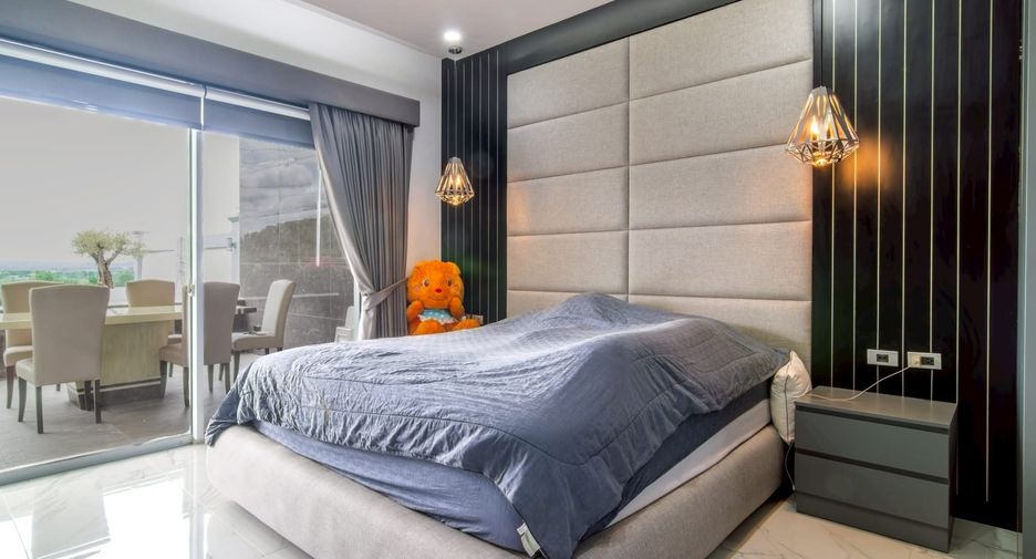 Villa zum Kauf mit 4 Zimmer in Bang Lamung, Chonburi