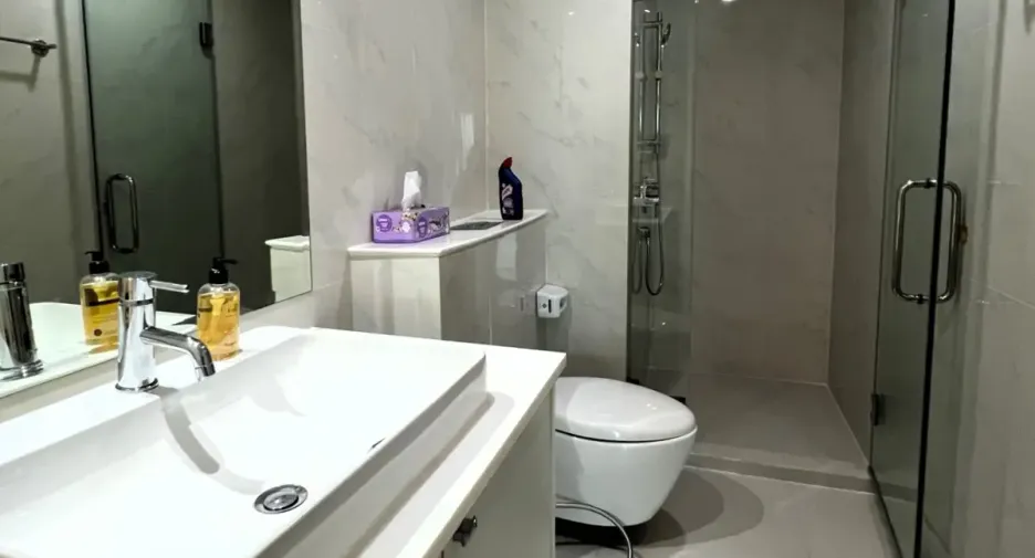 For sale 2 bedrooms condo in Dusit, Bangkok