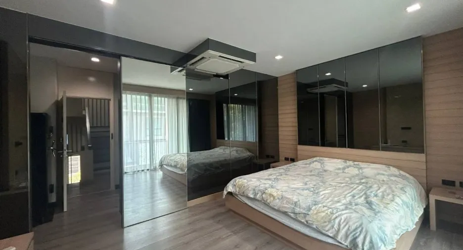 For sale and for rent 3 bedrooms townhouse in Bang Khen, Bangkok
