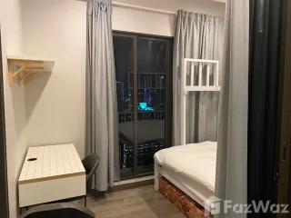 Condo en alquiler de 2 habitaciones en Bang Phlat, Bangkok