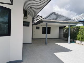 Villa en alquiler de 3 habitaciones en Mueang Phuket, Phuket