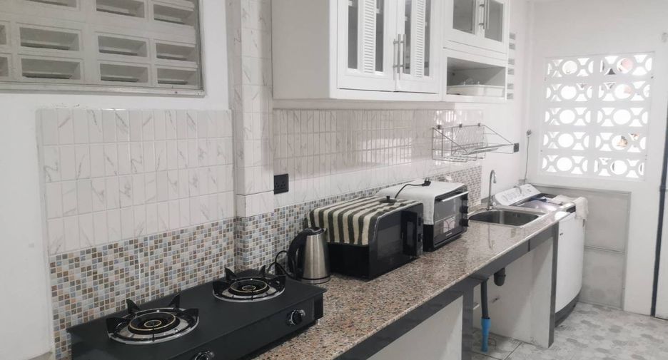 Villa en alquiler de 3 habitaciones en Mueang Phuket, Phuket